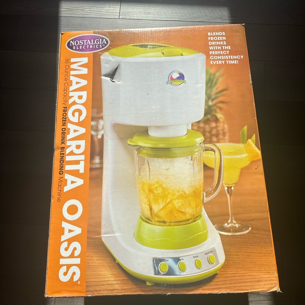 Margaritaville Margarita Oasis Frozen Drink Machine - White and Green